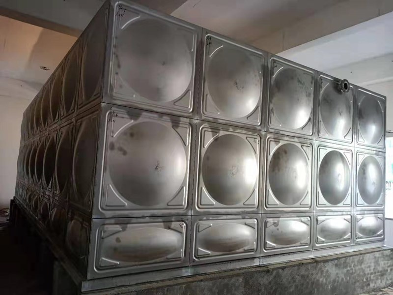 不銹鋼水箱價格受什么影響？